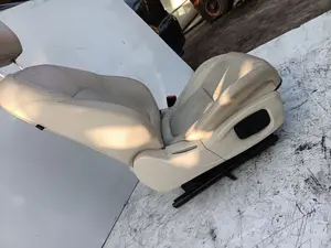 Foto de ASIENTO DELANTERO DERECHO JAGUAR XF 2.0 Diesel CAT (163 CV / 120 KW) foto 2