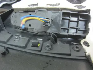 Foto de MANDO ELEVALUNAS DELANTERO DERECHO CITROEN GRAND C4 PICASSO 1.6 16V (120 CV / 88 KW) referencia 96639380ZD foto 4