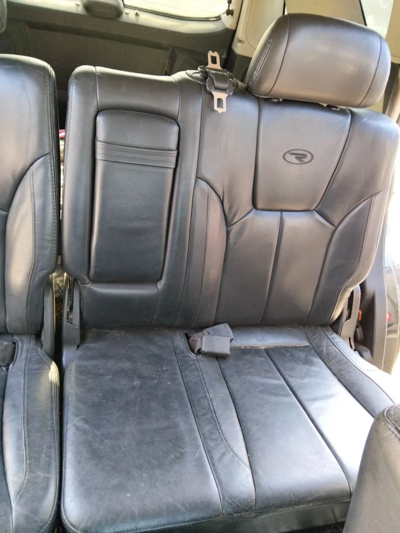 Foto de ASIENTO TRASERO MEDIO SSANGYONG REXTON 2.7 Turbodiesel CAT (160 CV / 118 KW)