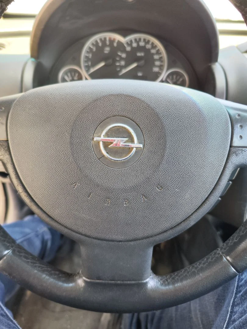Foto de AIRBAG DELANTERO IZQUIERDO OPEL COMBO (CORSA C) 1.3 16V CDTI CAT (Z 13 DT / LN9) (69 CV / 51 KW)