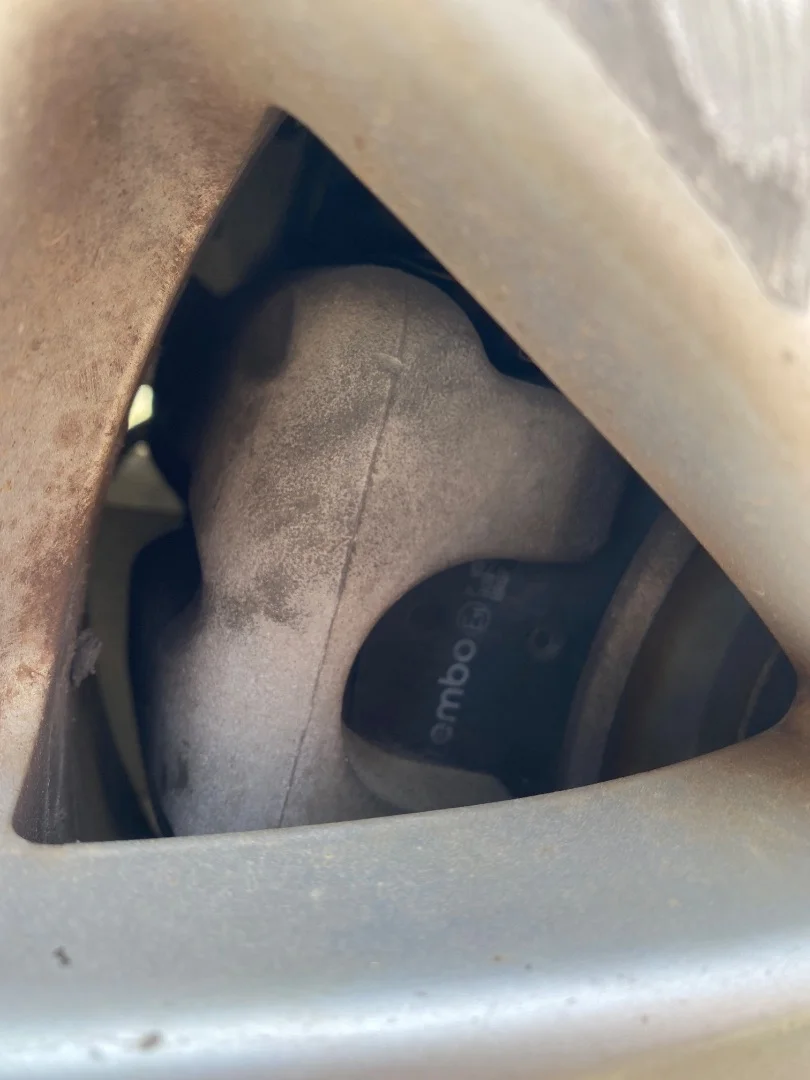 Foto de PINZA DE FRENO TRASERA IZQUIERDA VOLKSWAGEN PASSAT VARIANT (3C5) 2.0 TDI DPF (170 CV / 125 KW) referencia 3C0615403H