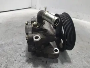 Foto de BOMBA DIRECCION FORD TOURNEO CONNECT (TC7) 1.8 TDCi CAT (90 CV / 66 KW) referencia 2T143A696AG foto 2