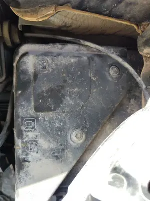 Foto de CAJA PRECALENTAMIENTO RENAULT SCENIC II 1.5 dCi Diesel (101 CV / 74 KW) referencia 9640469680