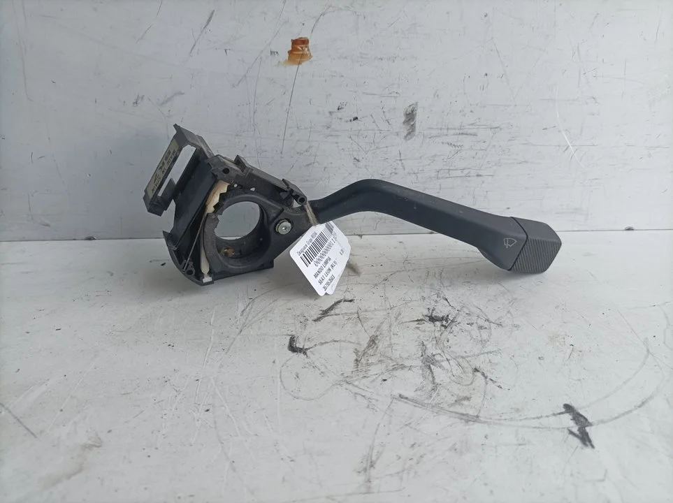 Foto de MANDO LIMPIA SEAT LEON (KL1) referencia 357953503
