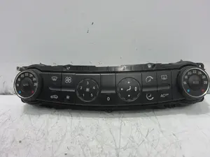 Foto de MANDO CALEFACCION / AIRE ACONDICIONADO MERCEDES-BENZ CLASE E (BM 211) BERLINA 2.2 CDI CAT (150 CV / 110 KW) referencia 2118300385