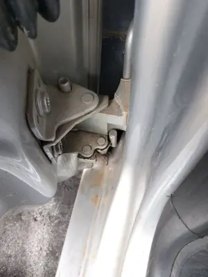 Foto de RETENEDOR PUERTA SEAT CORDOBA BERLINA (6L2) 1.9 SDI (64 CV / 47 KW)
