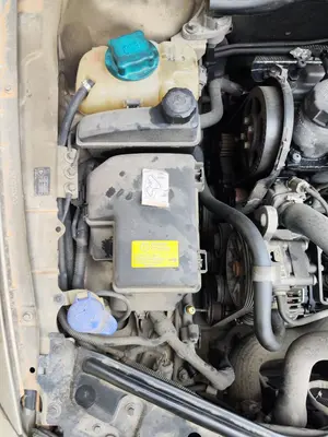 Foto de CAJA RELES / FUSIBLES VOLVO S80 BERLINA 2.4 Diesel (131 CV / 96 KW)