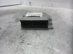 Foto de CENTRALITA AIRBAG PEUGEOT 407 SW 2.0 16V CAT (136 CV / 100 KW) referencia 9655880880 foto 5