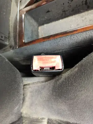 Foto de PRETENSOR AIRBAG DERECHO AUDI A6 BERLINA (4B2) 2.4 V6 30V (165 CV / 121 KW)
