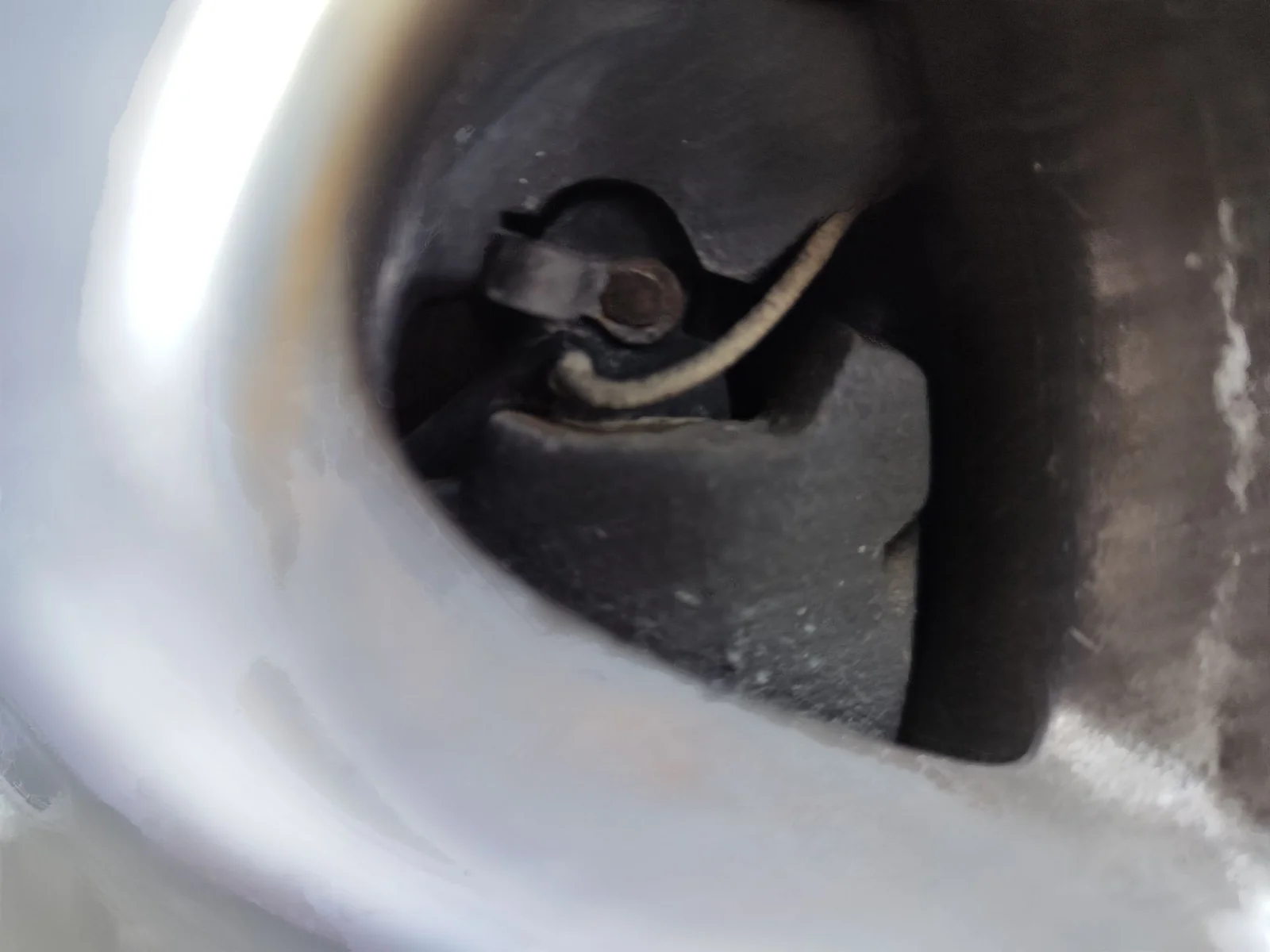 Foto de PINZA DE FRENO DELANTERA DERECHA CITROEN C5 BERLINA 2.0 HDi (109 CV / 80 KW) referencia 4400L7