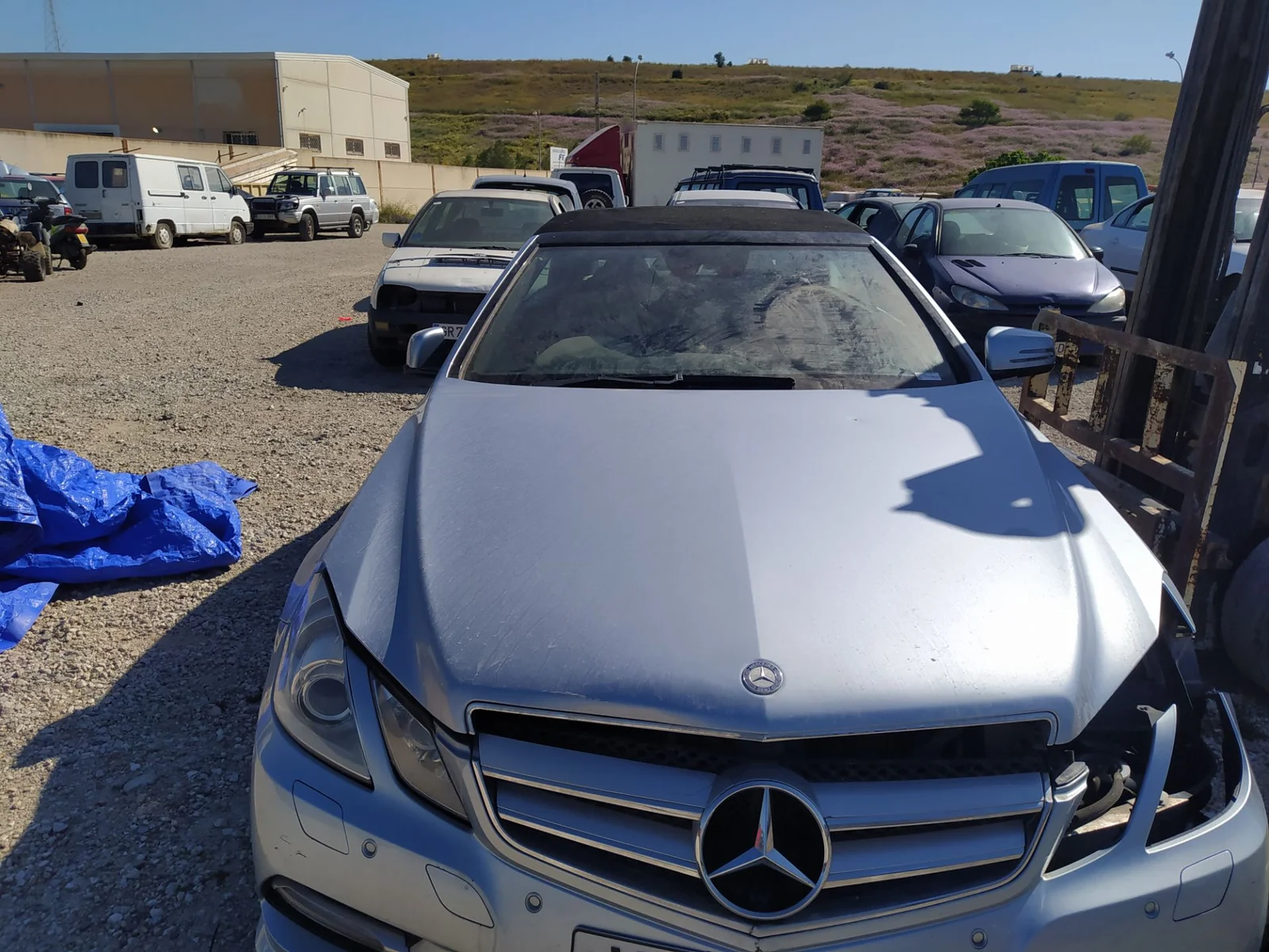 Foto de REFUERZO PARAGOLPES DELANTERO MERCEDES-BENZ CLASE E (BM 207) CABRIO 2.1 CDI CAT (170 CV / 125 KW)