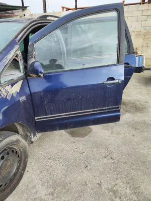 Foto de PUERTA DELANTERA IZQUIERDA VOLKSWAGEN SHARAN (7M6/7M9) 1.9 TDI (116 CV / 85 KW) referencia 7M3831021E