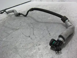Foto de TUBO PORSCHE MACAN (95BA) referencia 95B611931S foto 4