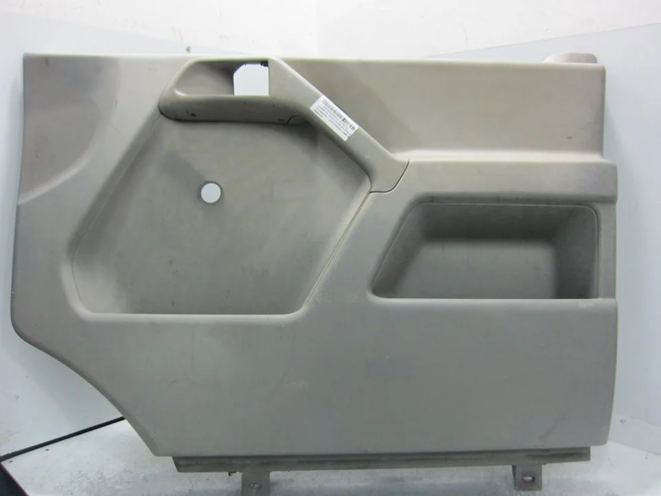 Foto de GUARNECIDO PUERTA DELANTERA DERECHA VOLKSWAGEN LT FURGÓN/COMBI 2.5 TDI (102 CV / 75 KW) referencia 200667012A