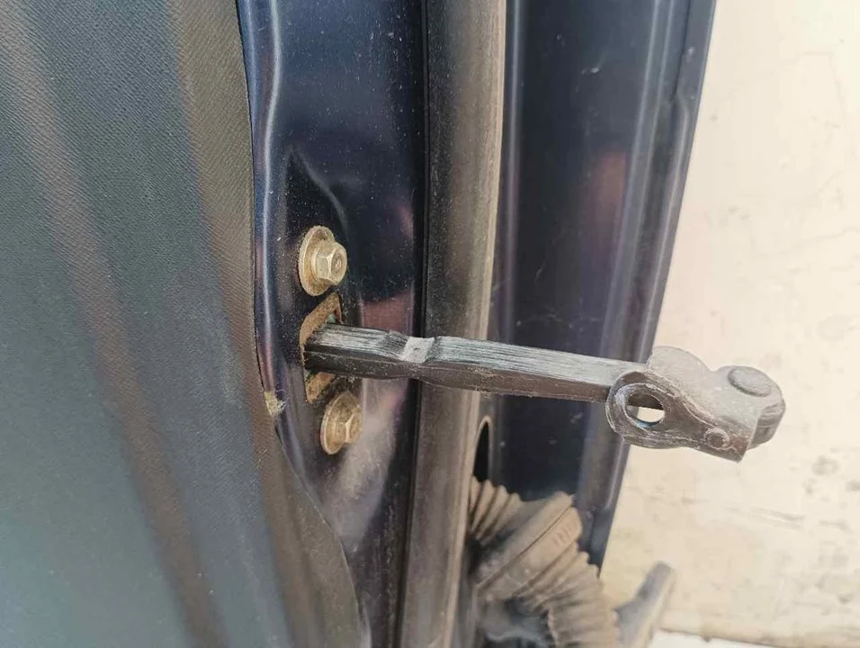 Foto de NO IDENTIFICADO HONDA CR-V (RD8) 2.0 VTEC CAT (150 CV / 110 KW)