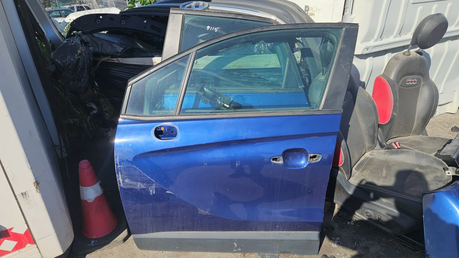 Foto de PUERTA DELANTERA IZQUIERDA OPEL CROSSLAND X 1.2 (110 CV / 81 KW)