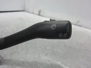 Foto de MANDO MULTIFUNCION AUDI A3 (8L) 1.9 TDI (90 CV / 66 KW) referencia 8L0953513G foto 3