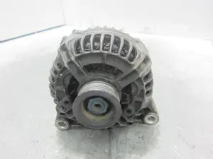 Foto de ALTERNADOR CITROEN XSARA BERLINA 2.0 HDi CAT (RHY / DW10TD) (90 CV / 66 KW) referencia 0124615002