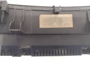Foto de CUADRO INSTRUMENTOS VOLKSWAGEN GOLF IV BERLINA (1J1)(10.1997) referencia 026362800 foto 4
