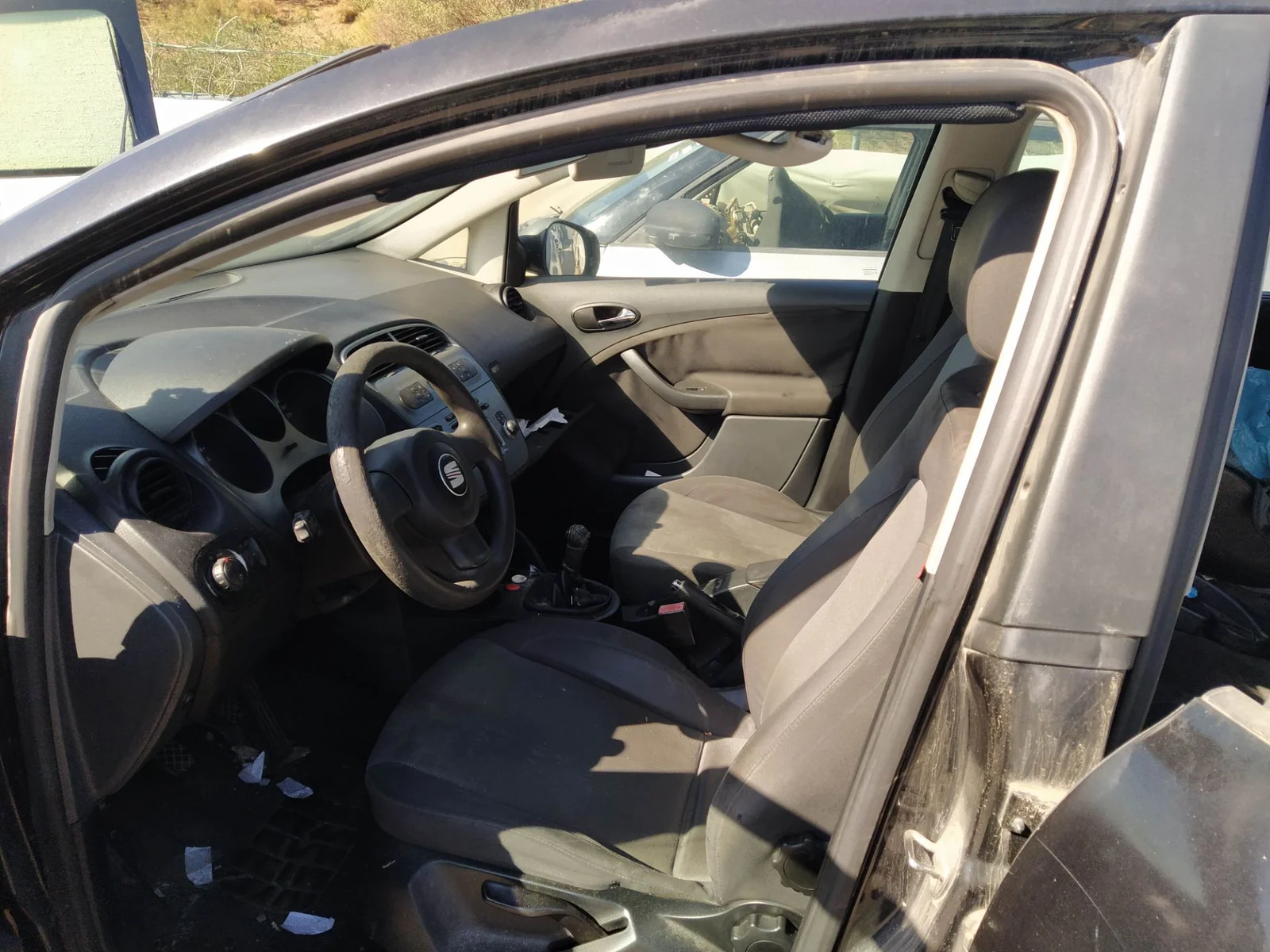 Foto de ASIDERO TECHO TRASERO DERECHO SEAT ALTEA XL (5P5) 1.9 TDI (105 CV / 77 KW) referencia 5P0857607C Y20