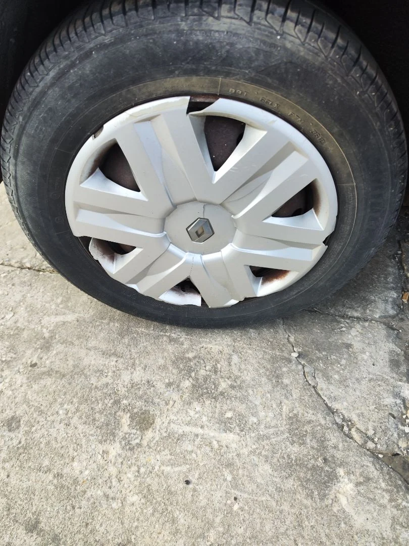 Foto de LLANTA RENAULT SCENIC I (JA...) 1.4 CAT (95 CV / 70 KW) referencia 8200028488