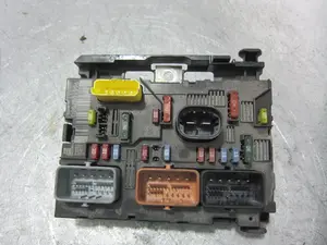 Foto de NO IDENTIFICADO PEUGEOT 307 BREAK/ SW (S2) 1.6 HDi FAP CAT (9HZ / DV6TED4) (109 CV / 80 KW) referencia 9661087080