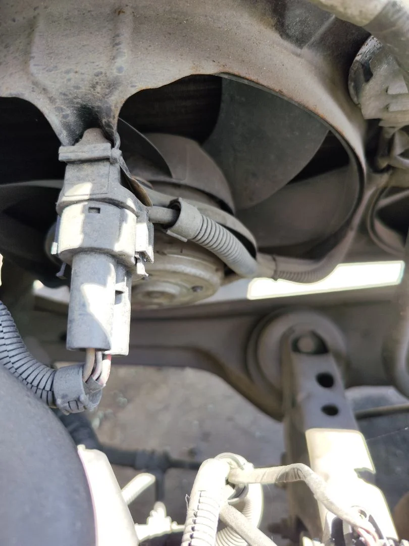 Foto de ELECTROVENTILADOR SEAT IBIZA (6K1) 1.4 (60 CV / 44 KW)
