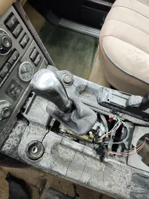 Foto de CAJA CAMBIOS LAND ROVER RANGE ROVER (LM) 4.4 V8 CAT (306 CV / 225 KW)
