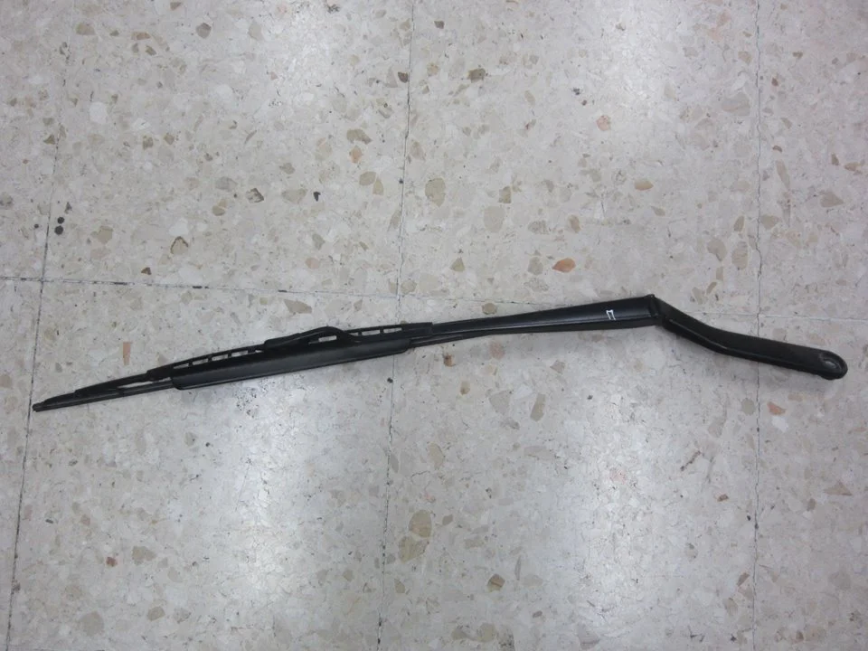 Foto de BRAZO LIMPIA DELANTERO IZQUIERDO PORSCHE PANAMERA (TIPO 970) referencia W000006252