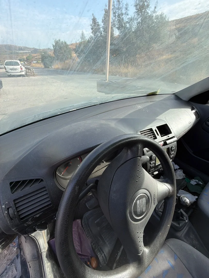 Foto de SALPICADERO SEAT CORDOBA BERLINA (6K2)
