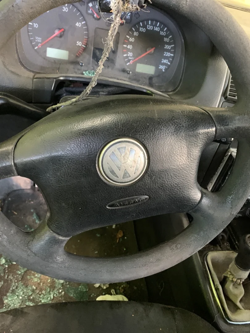 Foto de AIRBAG DELANTERO IZQUIERDO VOLKSWAGEN GOLF IV BERLINA (1J1)(10.1997) referencia 7M3880201E FKZ
