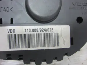 Foto de CUADRO INSTRUMENTOS SEAT IBIZA (6K1) 1.4 (60 CV / 44 KW) referencia 88311292 foto 6
