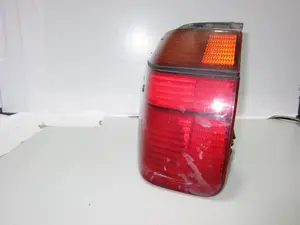 Foto de PILOTO TRASERO DERECHO VOLKSWAGEN GOLF III (1H1)(11.1991) 1.9 TDI (90 CV / 66 KW) referencia 1H6945257 foto 6