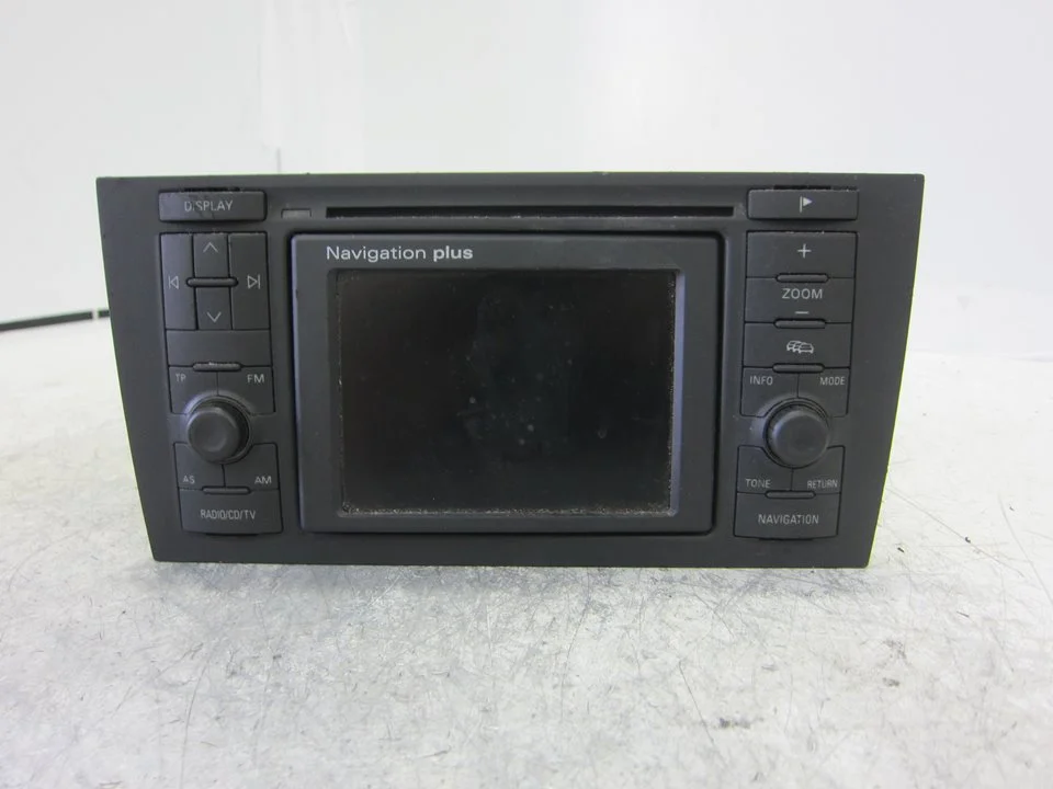 Foto de SISTEMA NAVEGACION GPS AUDI ALLROAD QUATTRO QUATTRO (4B5) 2.5 V6 24V TDI (180 CV / 132 KW) referencia 4B0035192K