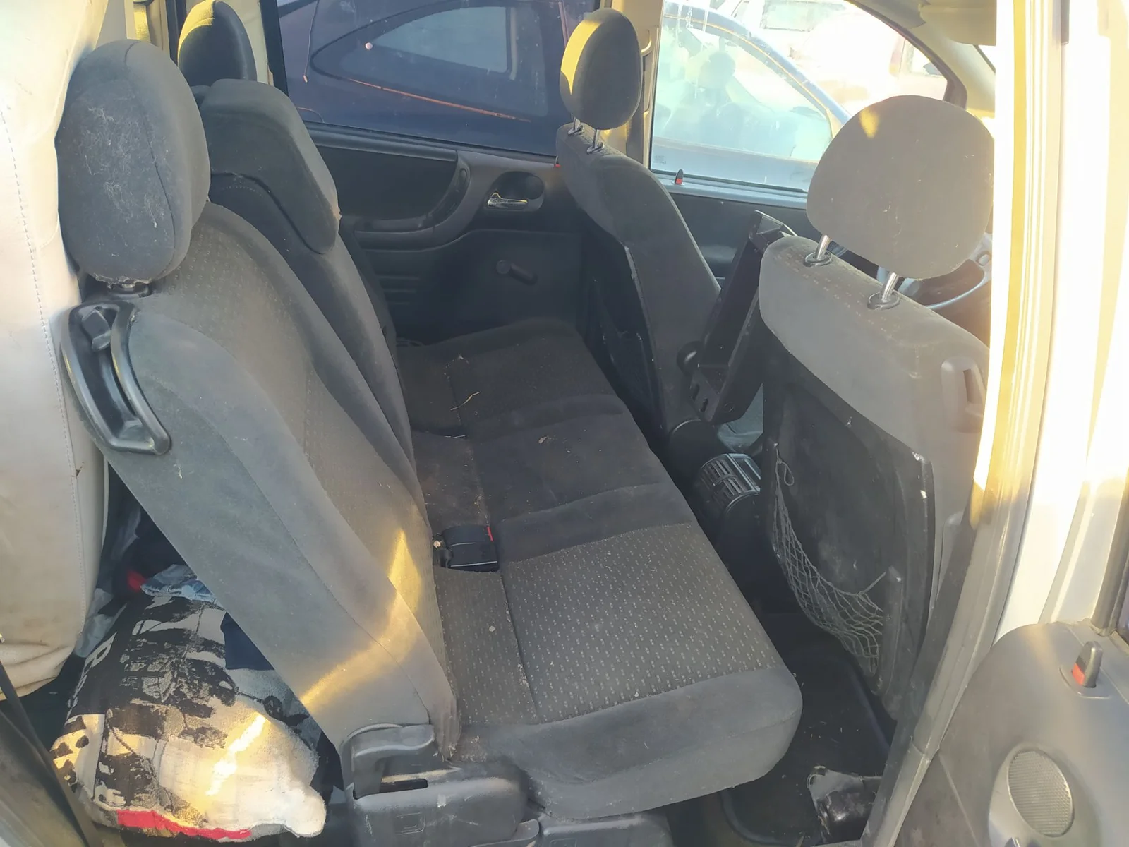 Foto de ASIENTOS TRASERO DERECHO OPEL ZAFIRA A 2.0 DTI (101 CV / 74 KW) referencia 9122705