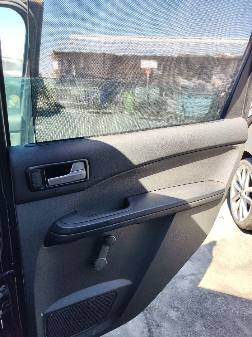Foto de GUARNECIDO PUERTA TRASERA DERECHA FORD FOCUS C-MAX (CAP)(2003) 1.6 TDCi CAT (90 CV / 66 KW)