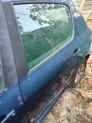 Foto de GOMAS CONTORNO PUERTA PEUGEOT 307 (S1)(04.2001) 1.6 16V CAT (109 CV / 80 KW)