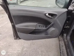 Foto de ELEVALUNAS DELANTERO IZQUIERDO SEAT IBIZA BERLINA (6J5) 1.4 16V (86 CV / 63 KW) referencia 6J4837461