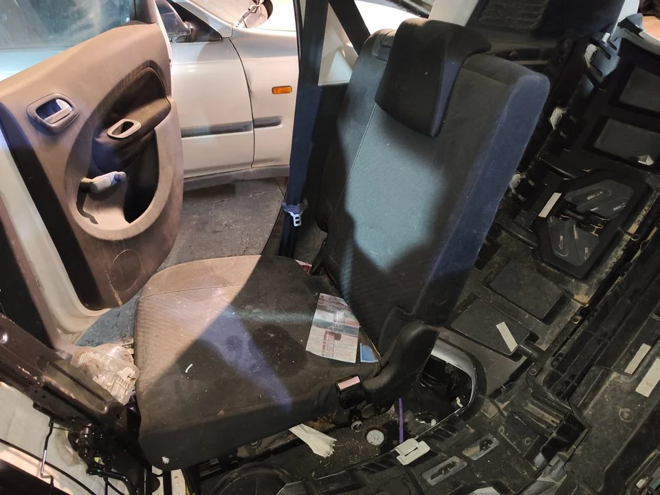 Foto de ASIENTOS TRASERO DERECHO CITROEN C3 PICASSO 1.6 HDi FAP (92 CV / 68 KW) referencia 8845XY