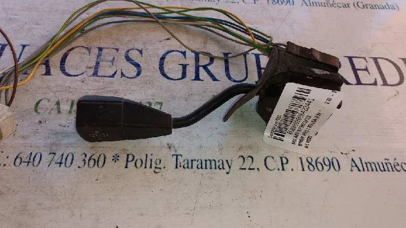 Foto de MANDO INTERMITENTES BMW SERIE 3 BERLINA (E36) referencia 011003