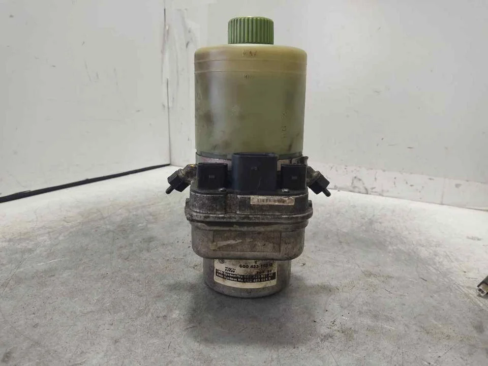 Foto de BOMBA DIRECCION SEAT IBIZA (6L1) 1.9 TDI (101 CV / 74 KW) referencia 6Q0423156Q