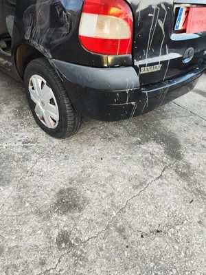 Foto de PARAGOLPES TRASERO RENAULT SCENIC I (JA...) 1.4 CAT (95 CV / 70 KW) referencia 7700428473 foto 2
