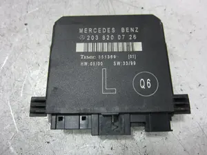 Foto de CENTRALITA CIERRE MERCEDES-BENZ CLASE C (BM 203) BERLINA 2.0 Compresor CAT (163 CV / 120 KW) referencia 2038200726