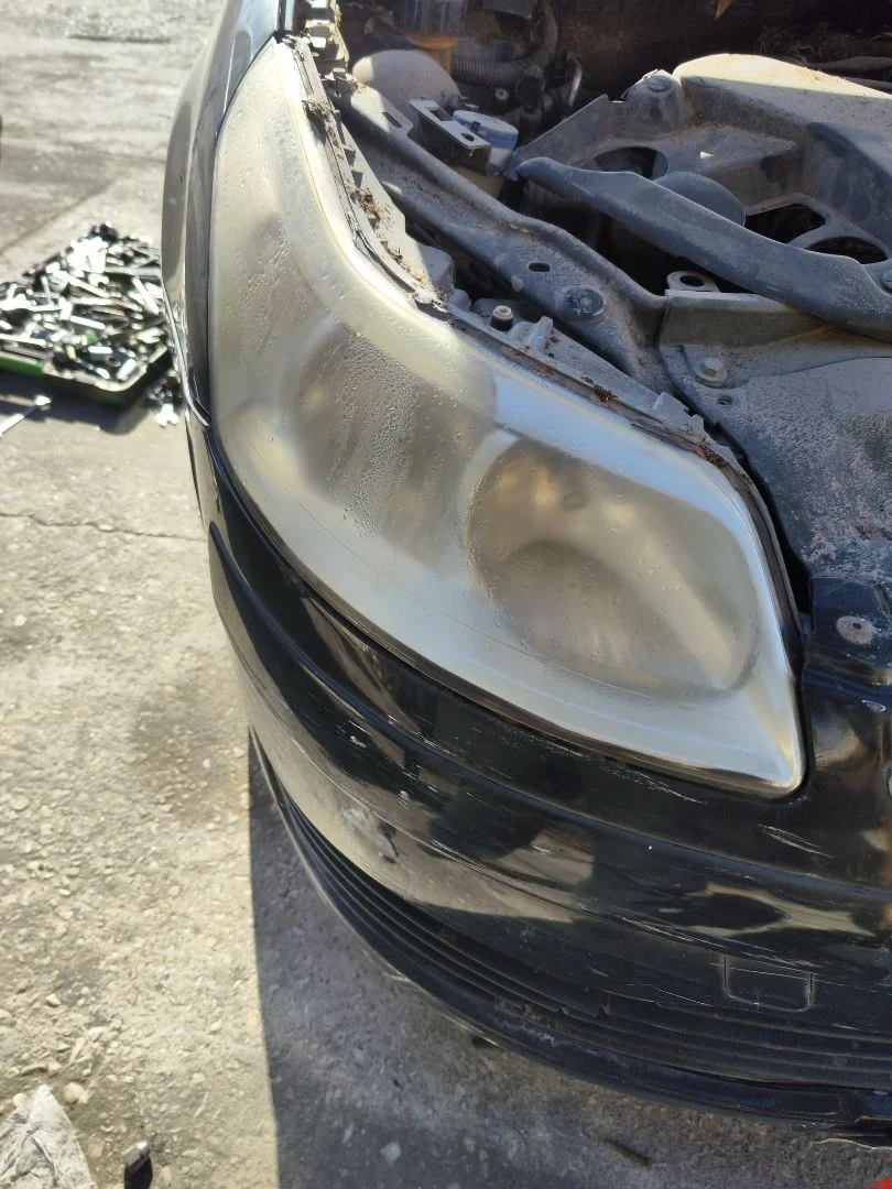 Foto de FARO DERECHO CITROEN C4 COUPE 1.4 16V (88 CV / 65 KW)