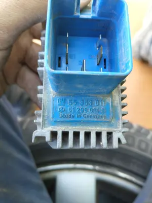 Foto de UNIDAD DE CONTROL OPEL ZAFIRA B 1.9 CDTI (120 CV / 88 KW) referencia 55353011 foto 4