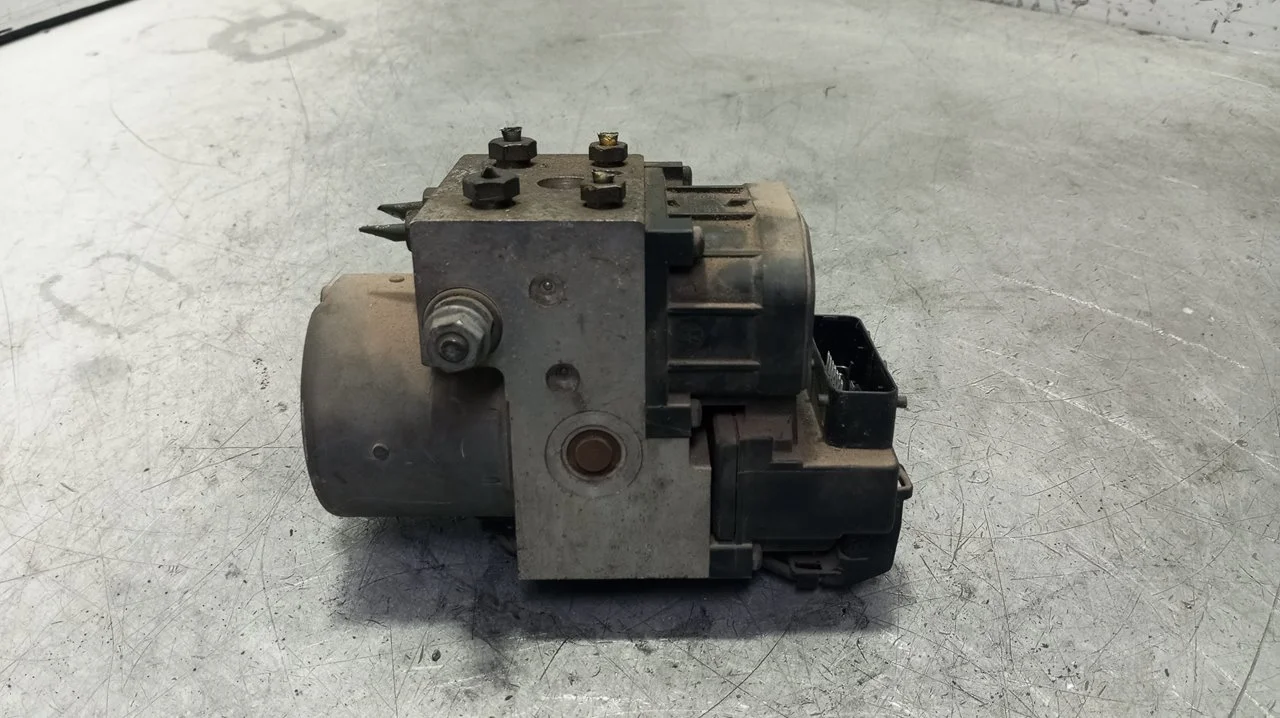 Foto de ABS MG ROVER ROVER 25 (R/RF) 1.4 16V CAT (103 CV / 76 KW) referencia 0273004537
