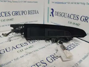 Foto de PANTALLA MULTIFUNCION MAZDA 3 BERLINA / SEDÁN (BM/BN) referencia DENSO 468200