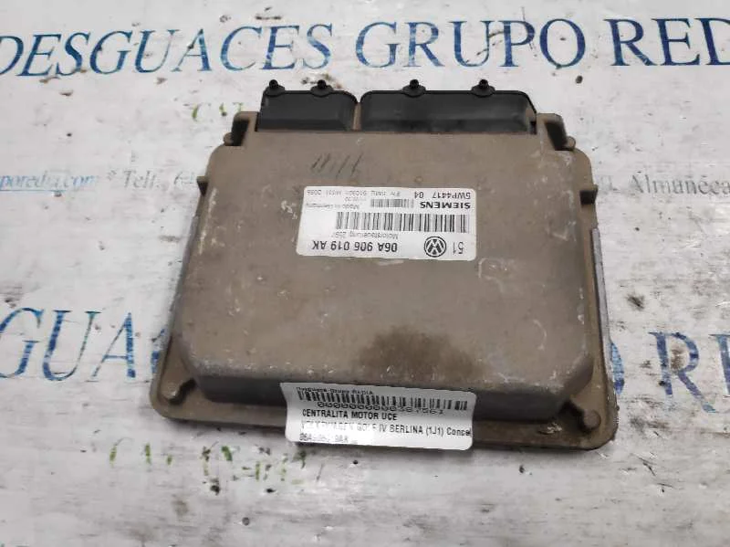Foto de CENTRALITA MOTOR UCE VOLKSWAGEN GOLF IV BERLINA (1J1)(10.1997) 1.4 16V (75 CV / 55 KW) referencia 06A906019AK