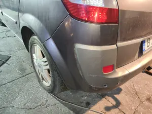 Foto de PARAGOLPES TRASERO RENAULT SCENIC II (JM) 1.9 dCi Diesel (120 CV / 88 KW) referencia 7701474785 foto 2