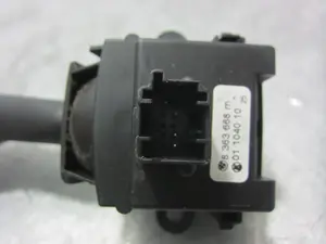 Foto de MANDO INTERMITENTES BMW SERIE 3 BERLINA (E46) 3.0 24V Turbodiesel CAT (184 CV / 135 KW) referencia 8363668 foto 5